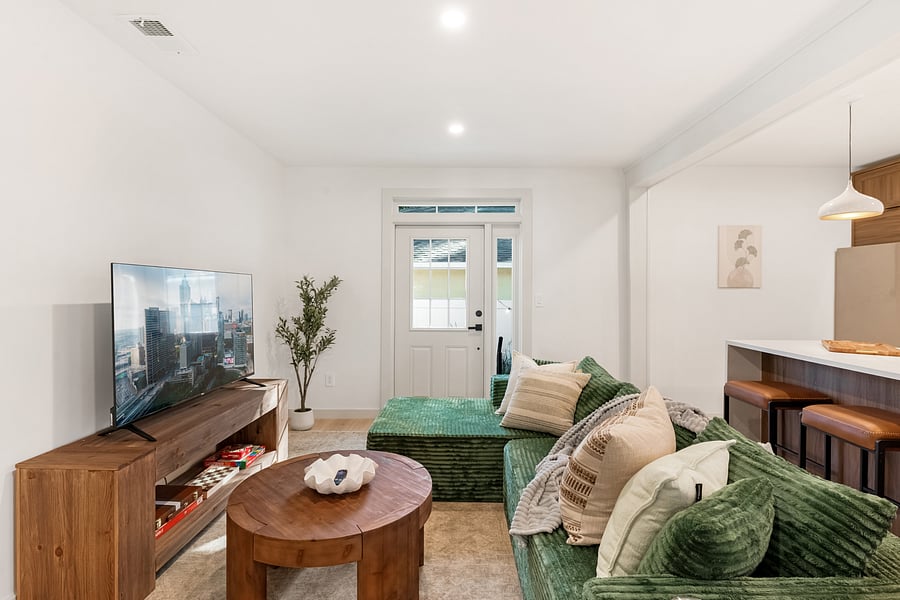 Furnished Finder property 1060727_1 photo 3