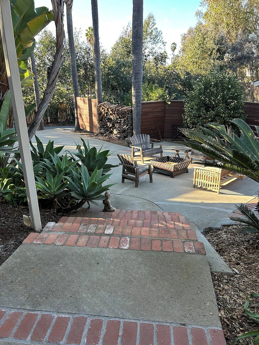 Furnished Finder property 1060760_1 photo 44