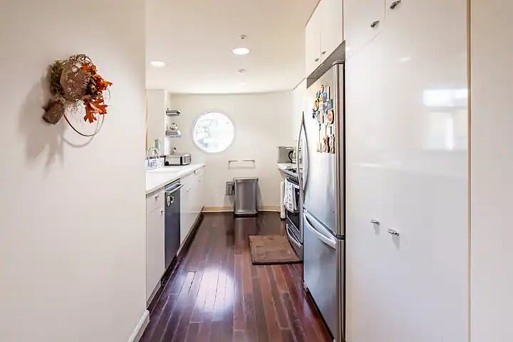 Furnished Finder property 1061051_1 photo 12