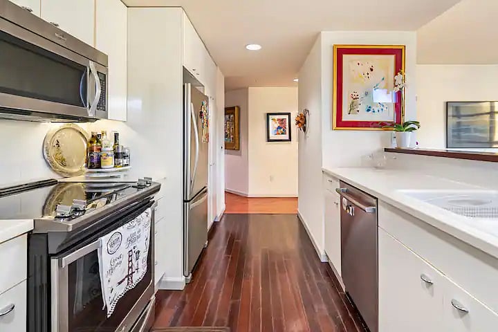 Furnished Finder property 1061051_1 photo 11