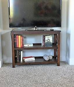 Flat Screen TV with Internet