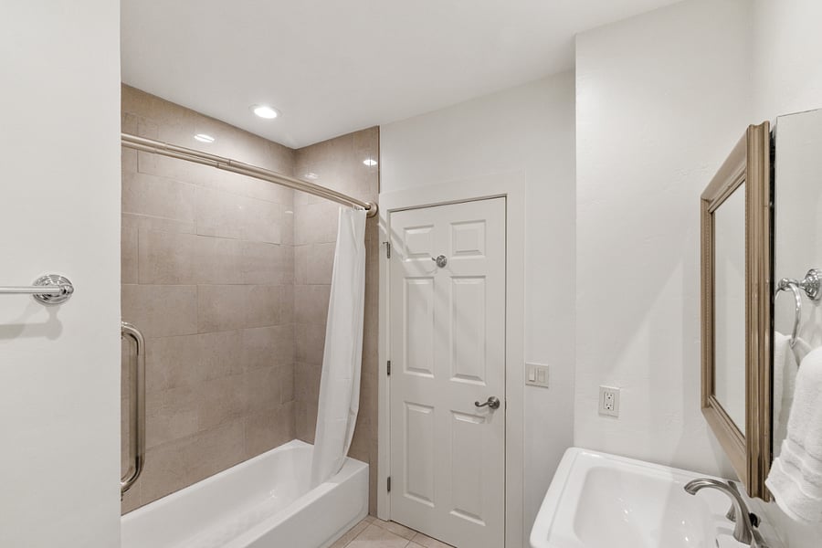 Furnished Finder property 127833_6 photo 8