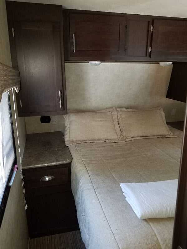 Furnished Finder property 128147_4 photo 6