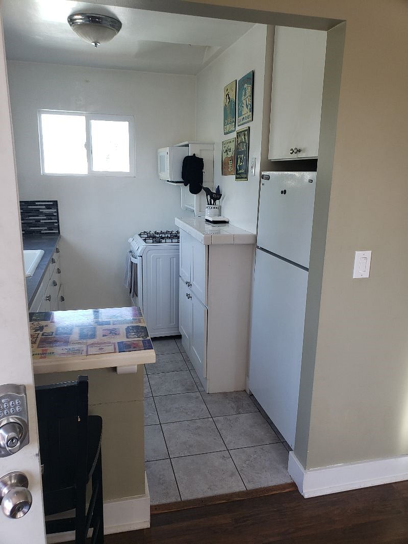 Kitchen Stove and Fridge
