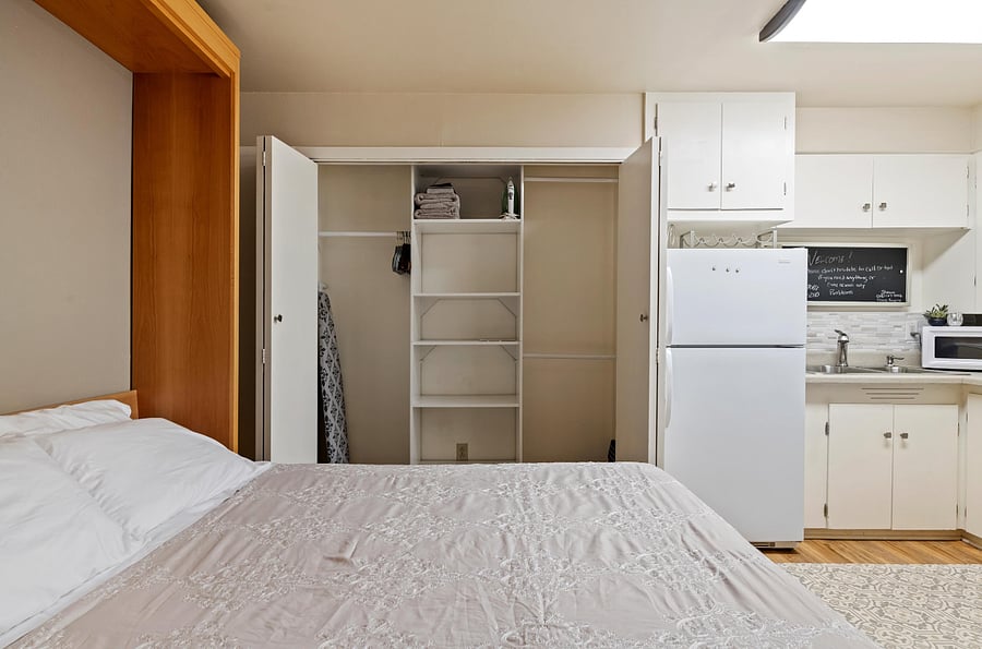 Big Closet Spaces!