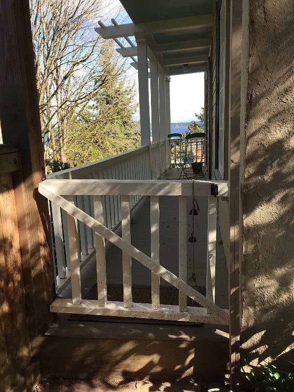 Deckway entry for apt C