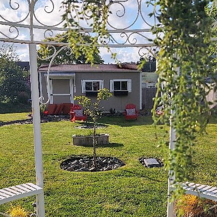 Large green space with
fire pit and gazebo
with yard
Tiny house for rent next to apartment
$990