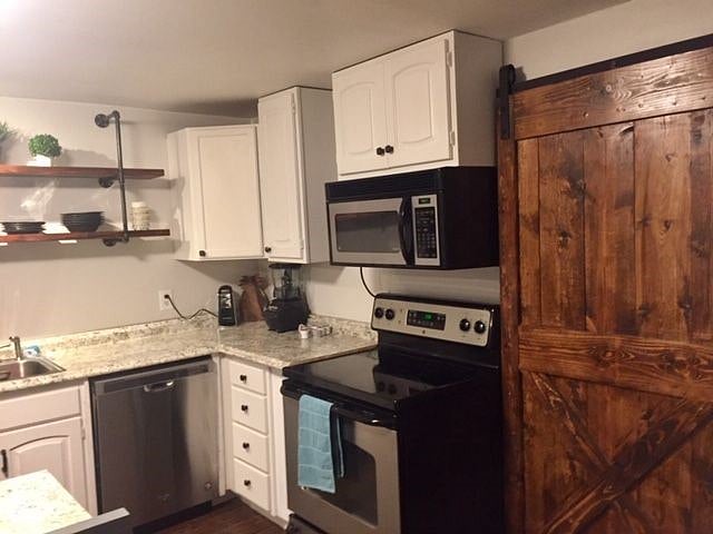 Furnished Finder property 186643_1 photo 11