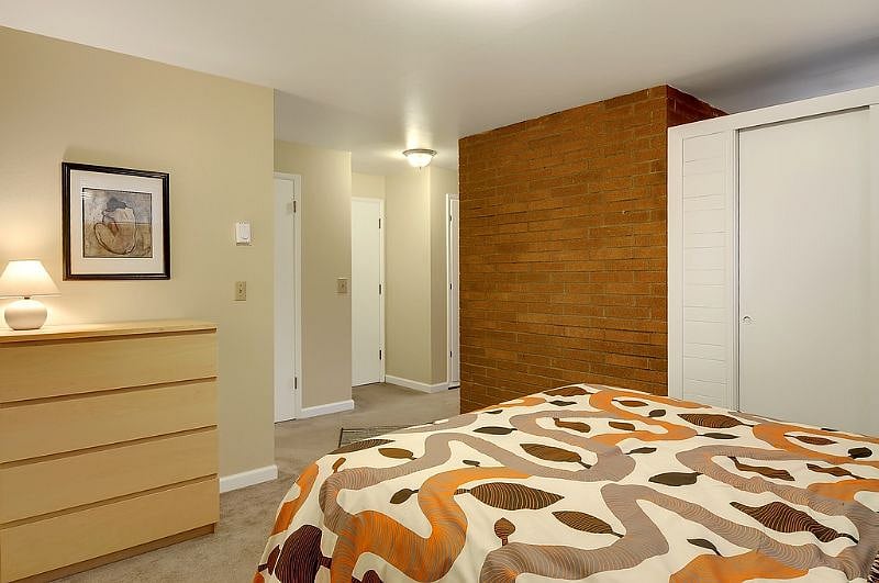 Queen Sized Bedroom