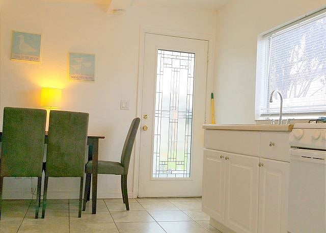 Furnished Finder property 187498_2 photo 5