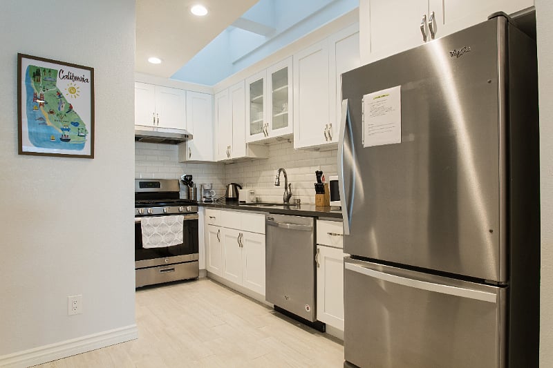 Full kitchen to prepare your meals