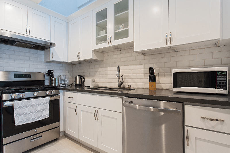 Full kitchen to prepare your meials