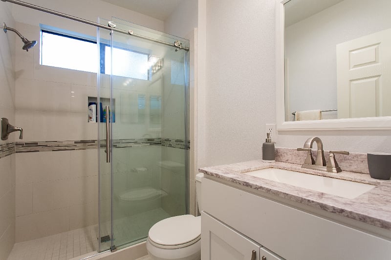 Private bathroom #1