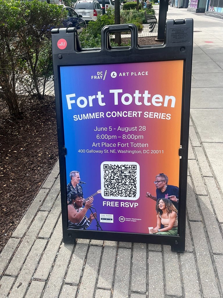 Local FREE entertainment - 10 minute walk from the home.