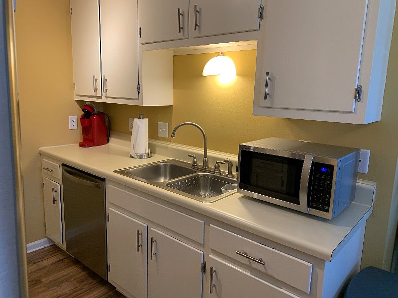Microwave and dishwasher.