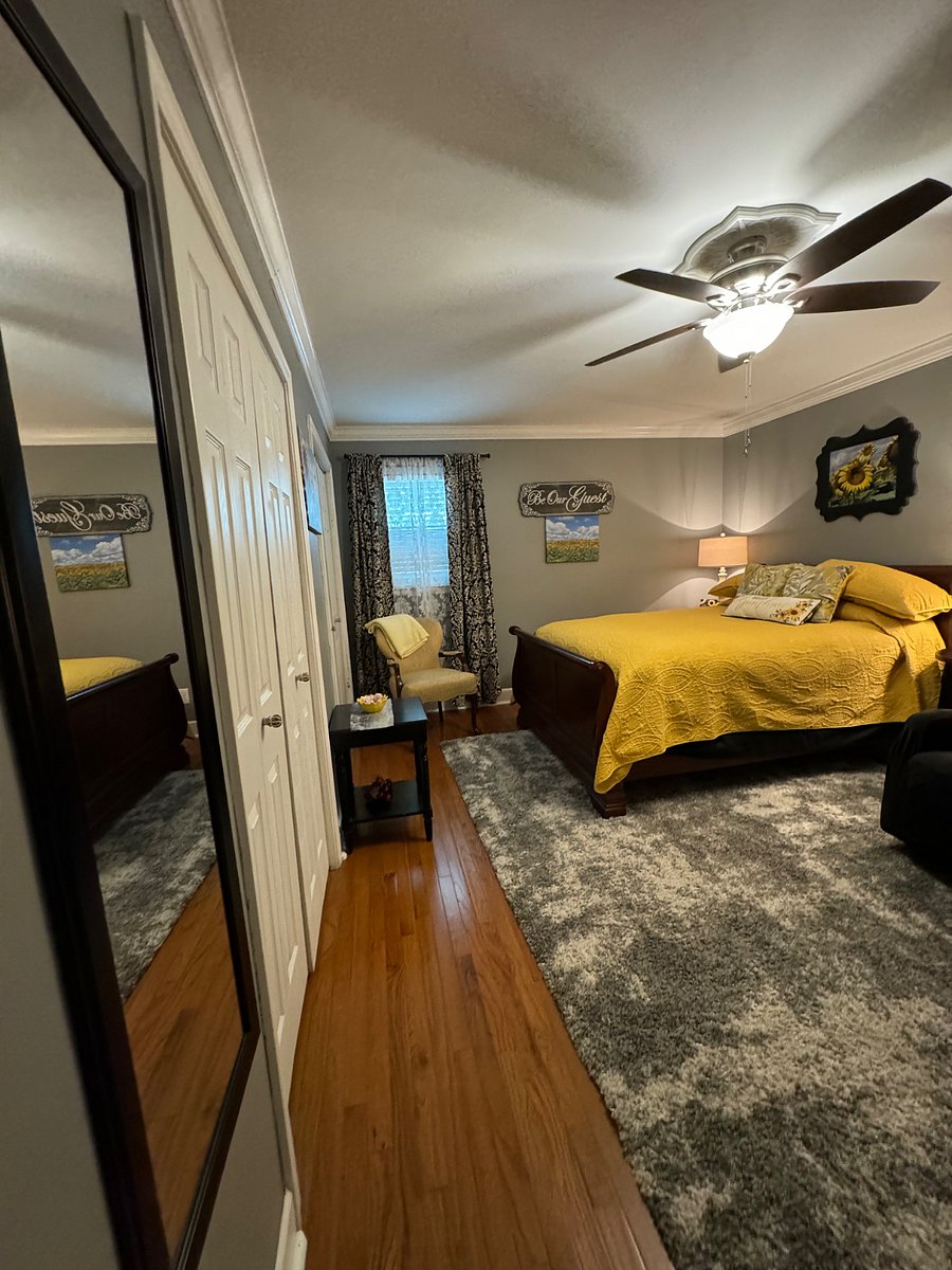 #1 bedroom its one of our most requested rooms with in suite bathroom