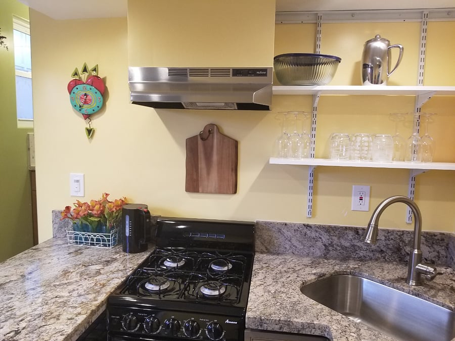 Full Kitchen