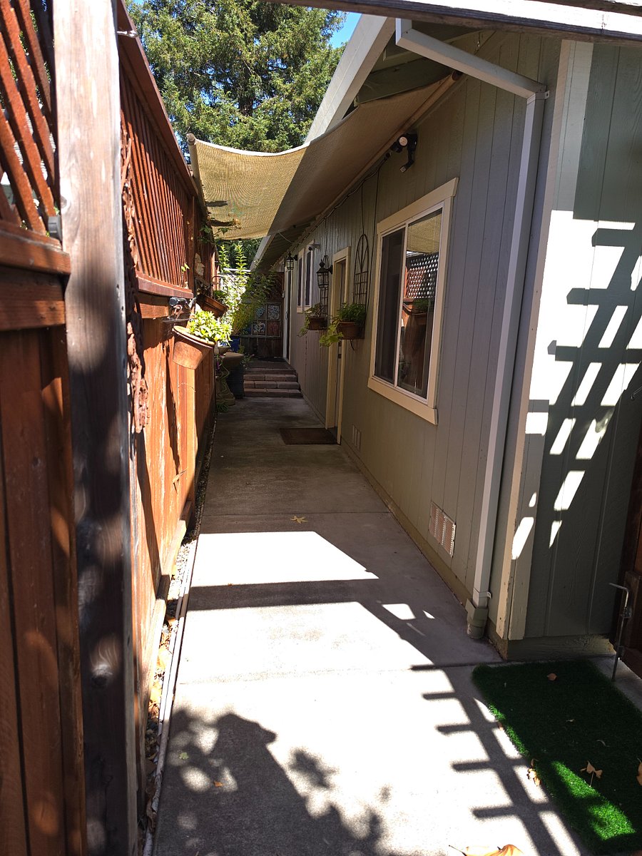 Private entry door on right after you've come through the lockable gate, very secure and private