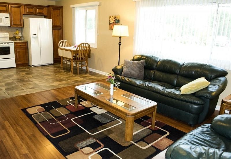 Furnished Finder property 190480_1 photo 3