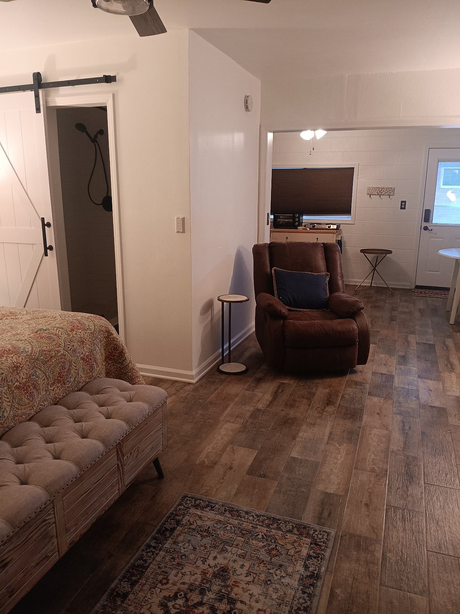 Furnished Finder property 190700_1 photo 7