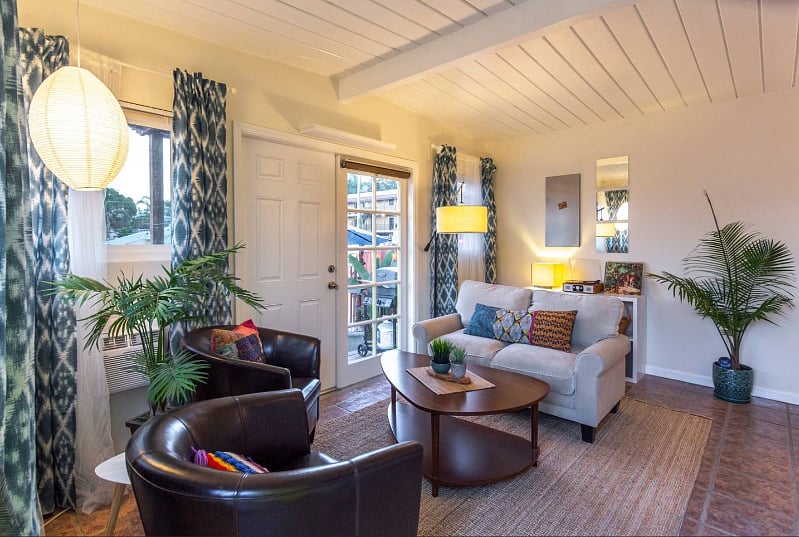Living Room facing front yard