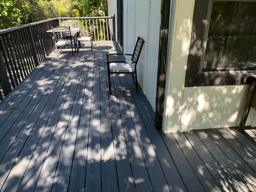 Side deck