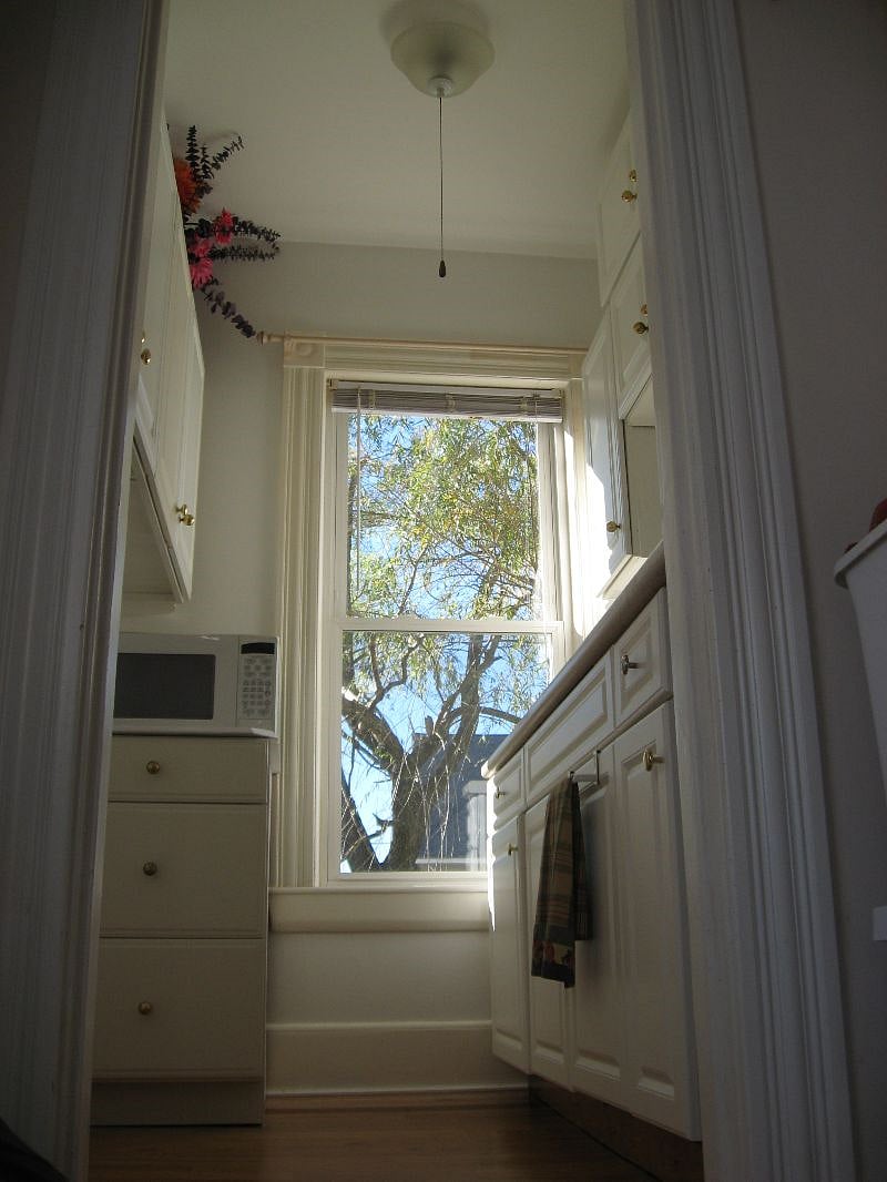 Furnished Finder property 192302_1 photo 3