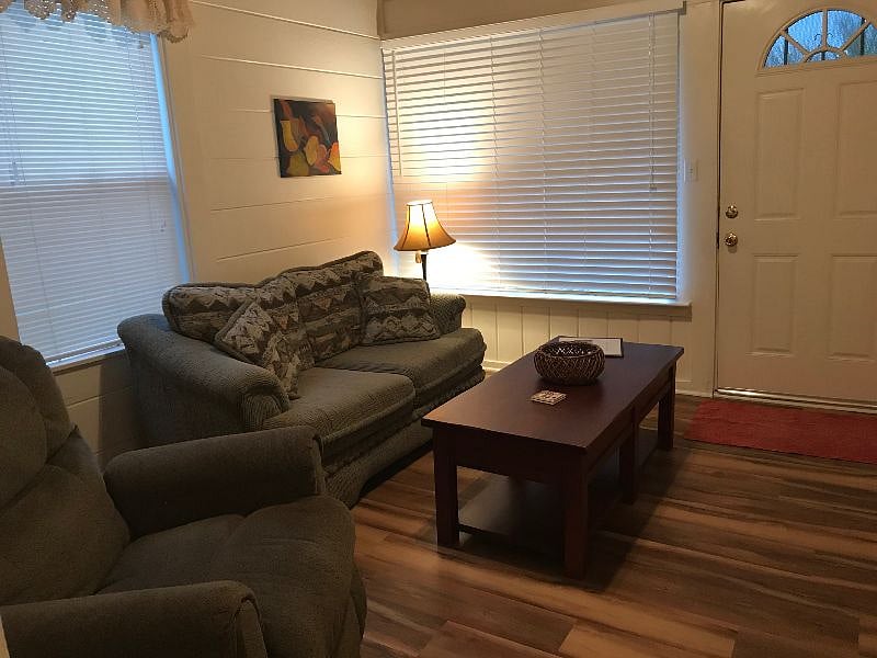 Furnished Finder property 192529_3 photo 3