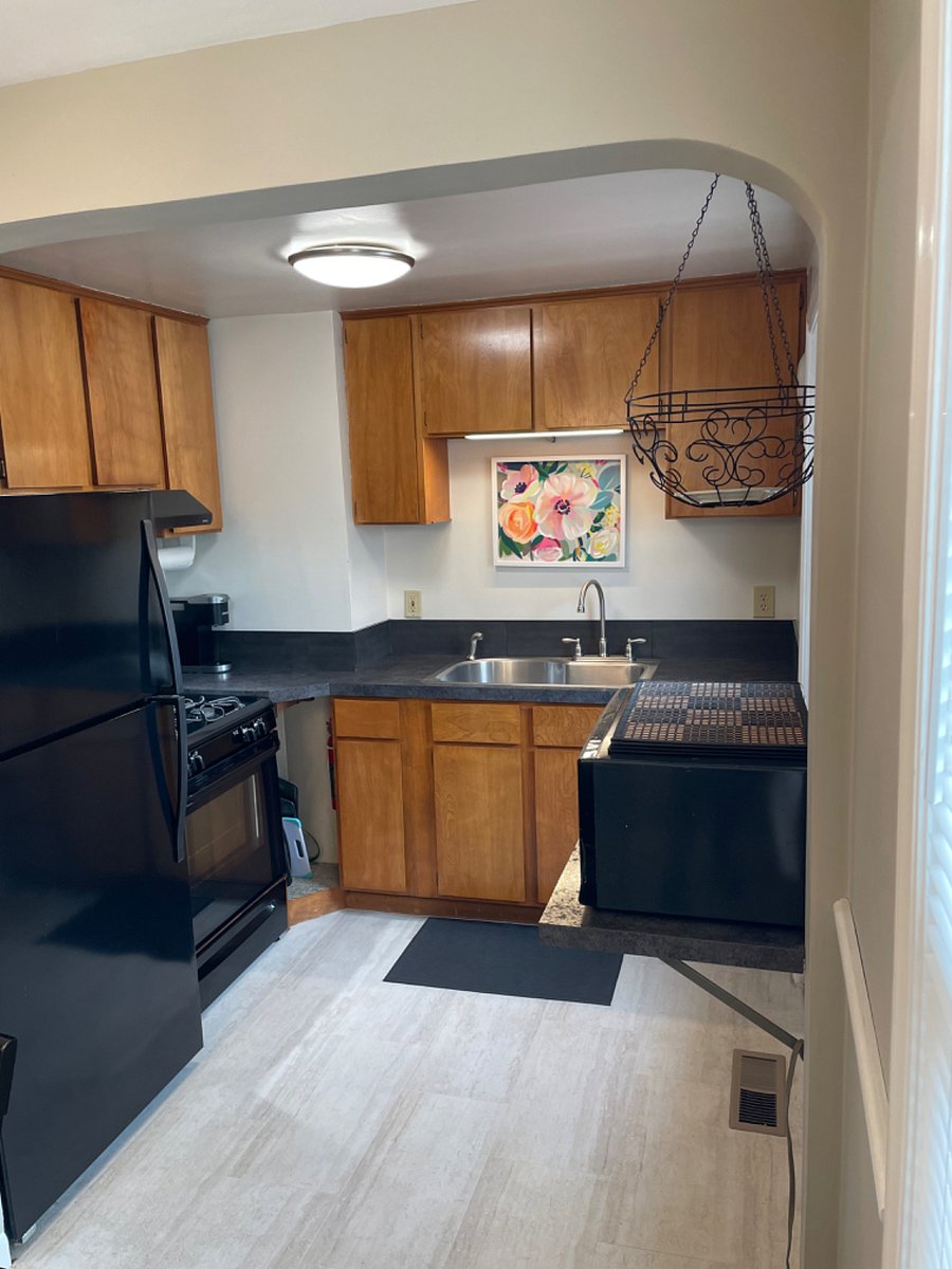 West side kitchen w/gas range leads to fabulous deck!