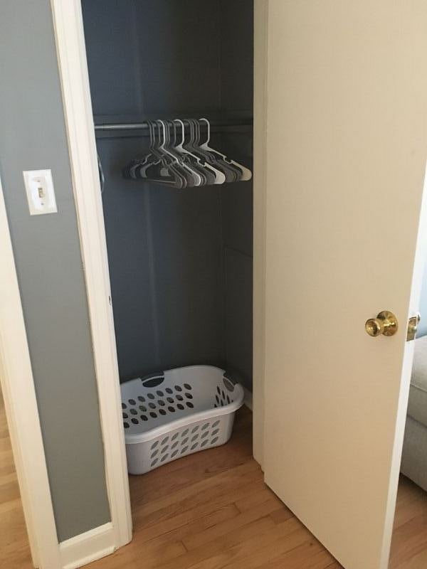 Bed Room Closet