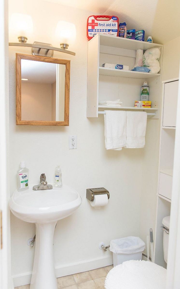 Small Bathroom 2