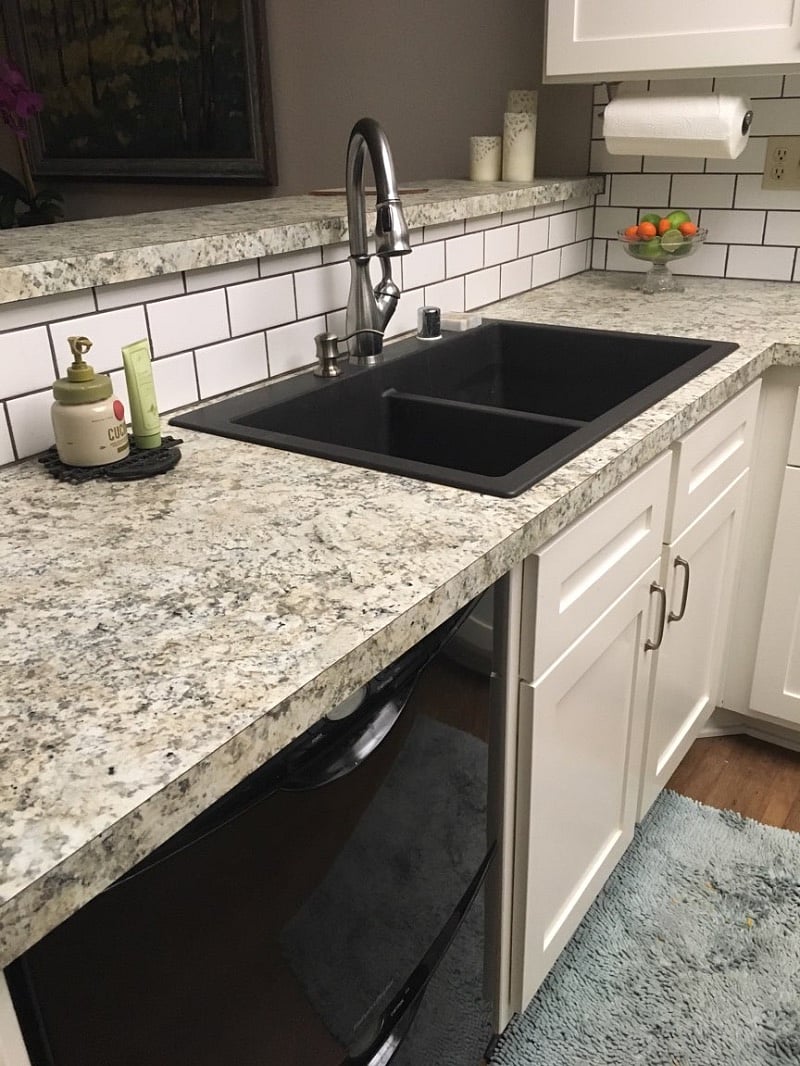 Kitchen (photo 1)