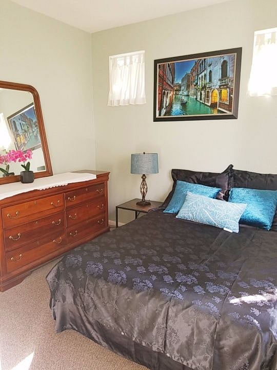 Second bedroom
