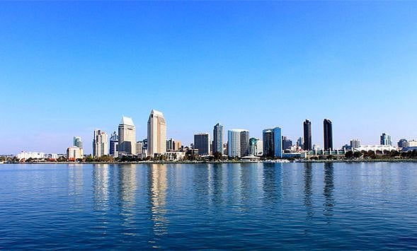 Downtown walking distance