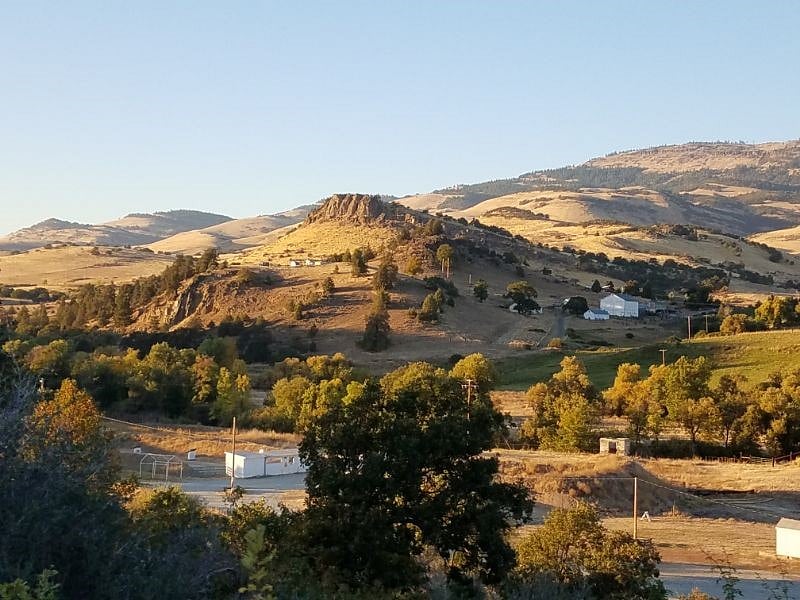 Ashland, OR 20 minutes from the ranch.