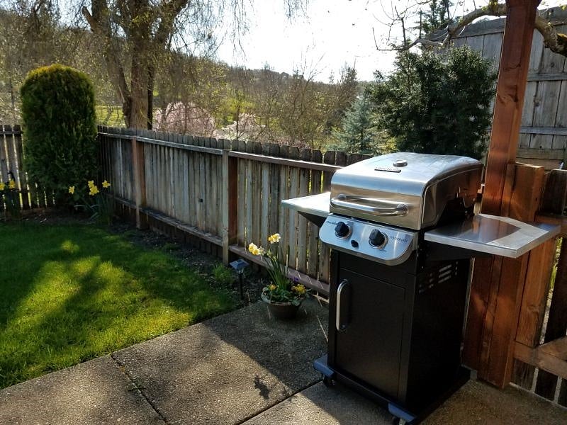New Gas BBQ.
