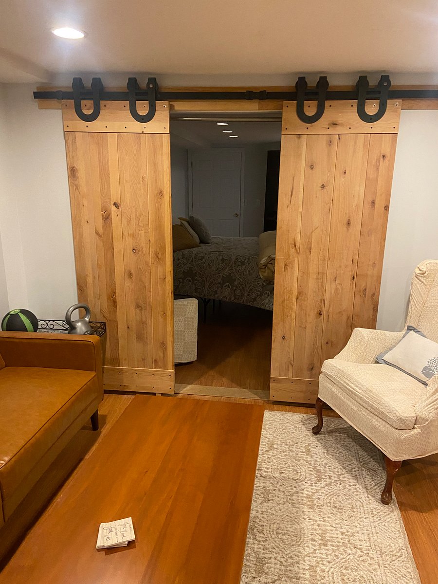 Barn doors to the Queen size bedroom