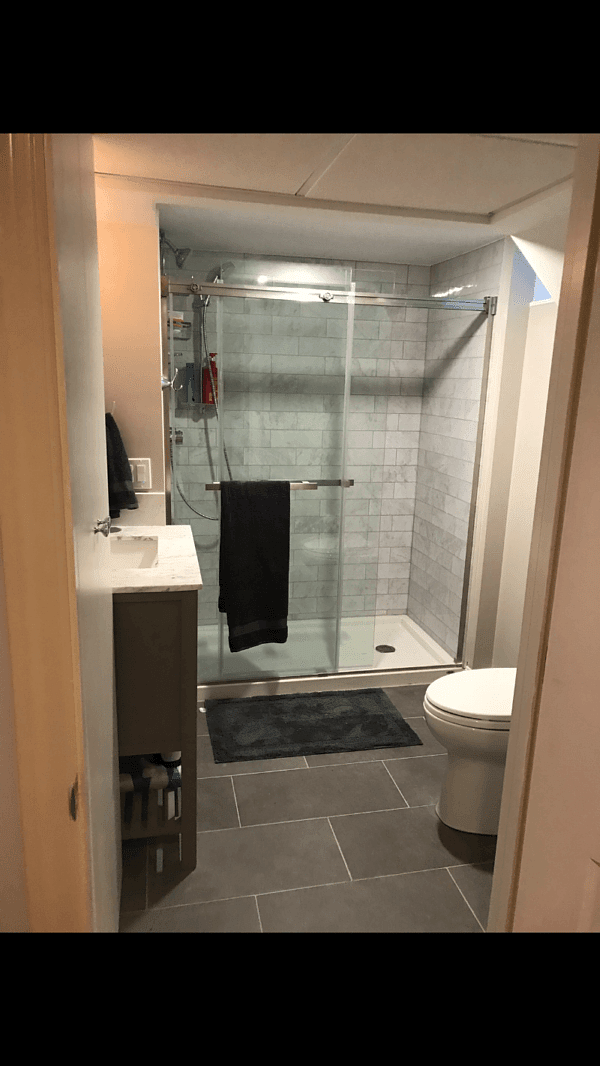 Beautiful spa bath with heated floor