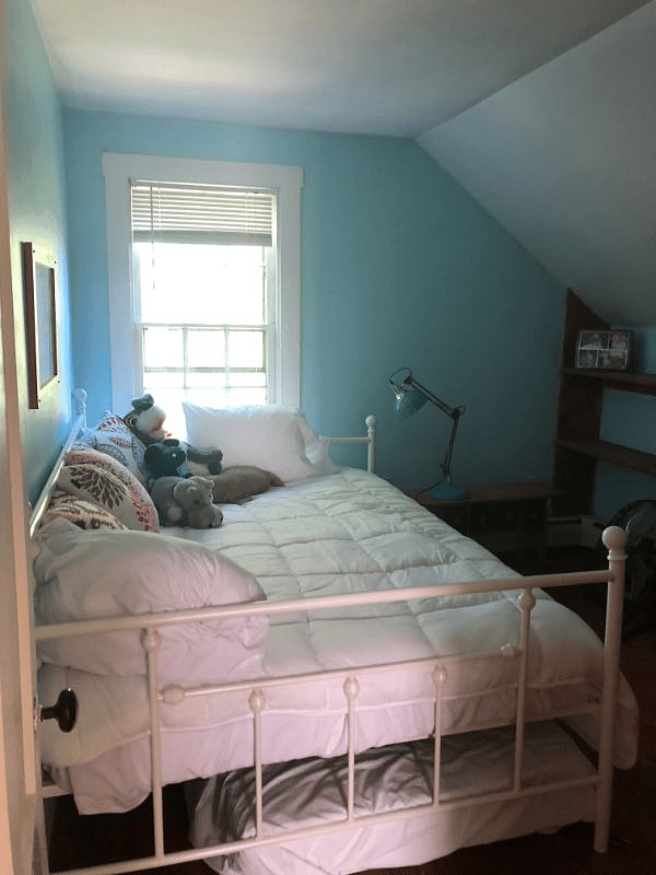 2nd bedroom, full size bed and twin trundle bed