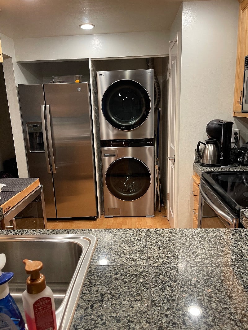 Kitchen Includes: Newer Refrigerator and Washer/Dryer.
