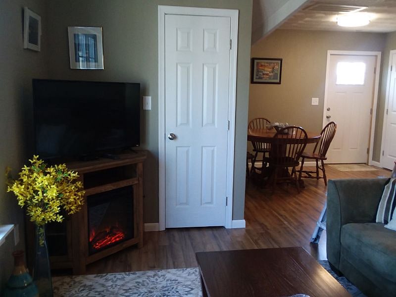 Furnished Finder property 201290_1 photo 6