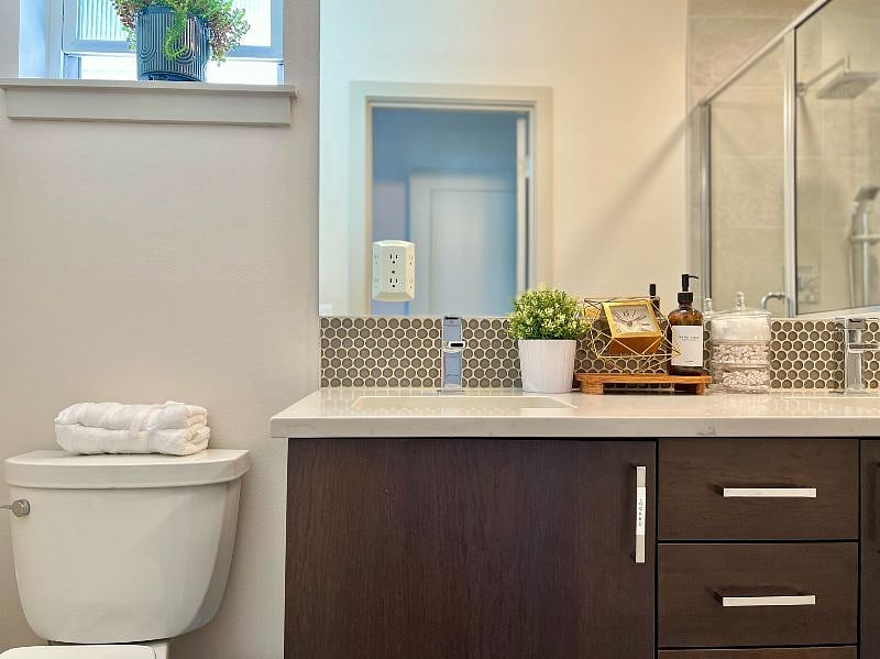 Furnished Finder property 201444_1 photo 15
