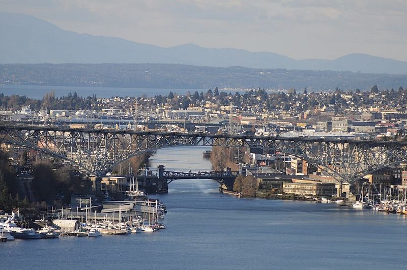 Fremont on the right hand side