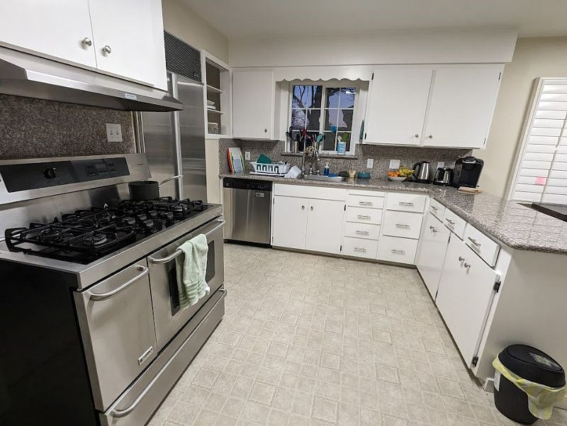Main House Shared Pro Kitchen