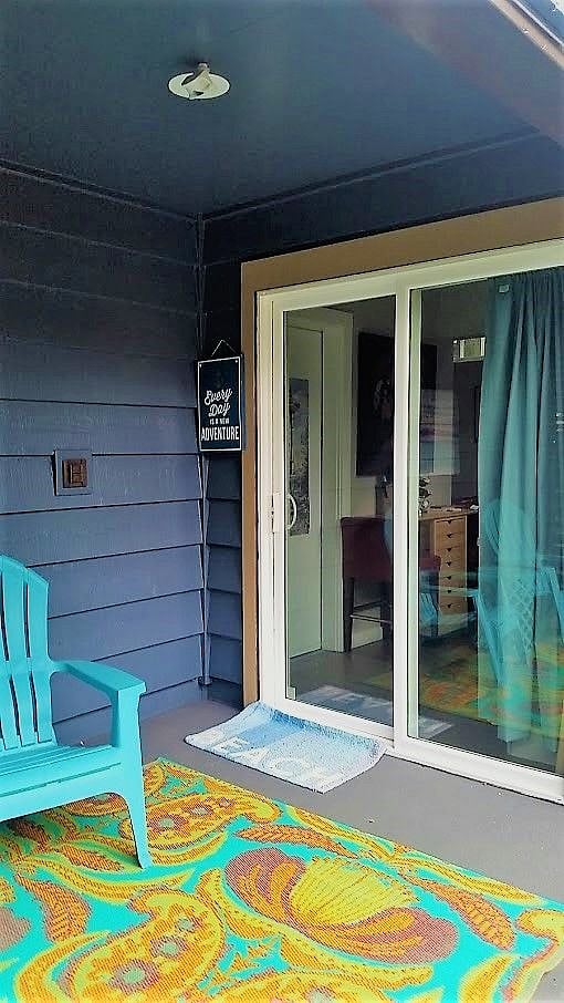 Private patio and entrance to studio