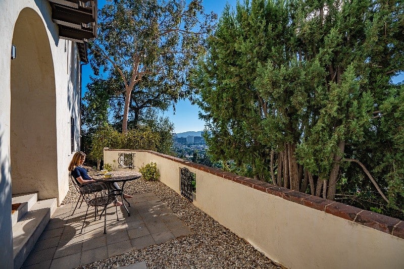 Furnished Finder property 205228_1 photo 10