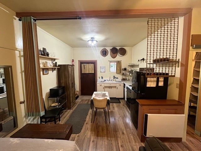 Furnished Finder property 205243_1 photo 10