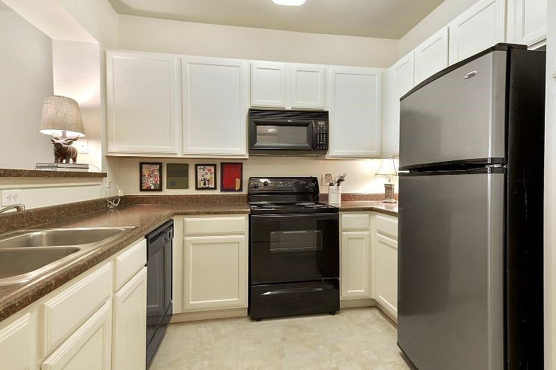 Spacious Kitchen!