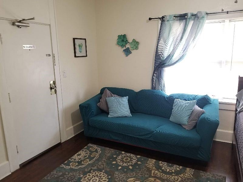 Furnished Finder property 208085_5 photo 6