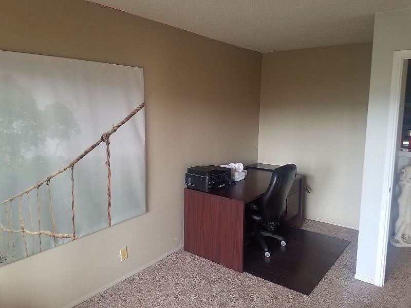 2nd bedroom office space